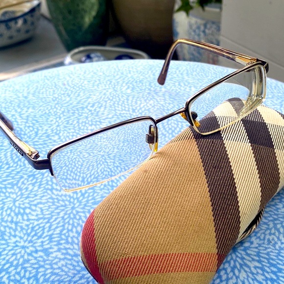 Burberry Prescription Reading Glasses with Nova Check Sunglasses Case - Picture 1 of 8